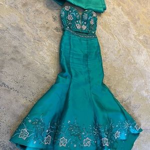 Green prom dress